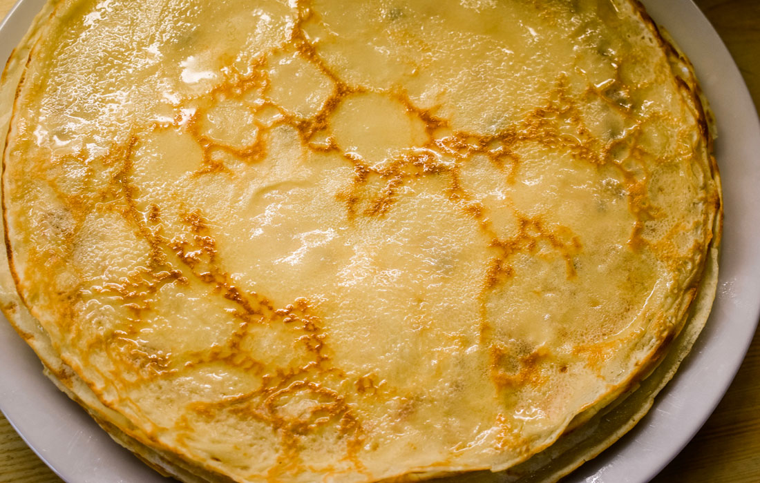 Traditional Russian Crepes (Blini) – The Cooking Elf